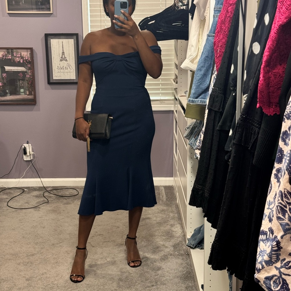 Gal Meets Glam Off-Shoulder Navy Midi Dress